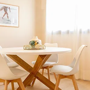 barcelona-touch-apartments-collblanc.catalonia-hotels.com/